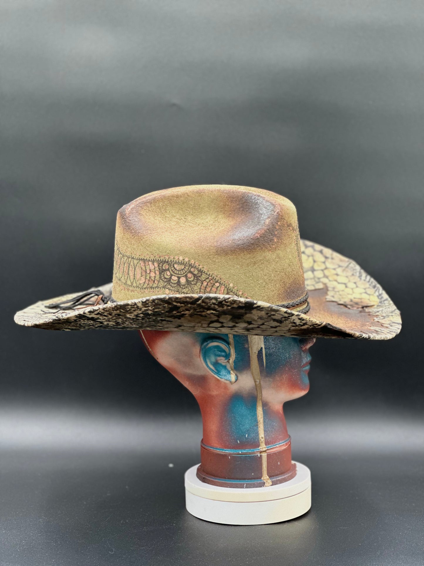 Close-up of the hand-drawn snake design on the Australia Snake - Green Wool Cowboy Hat.