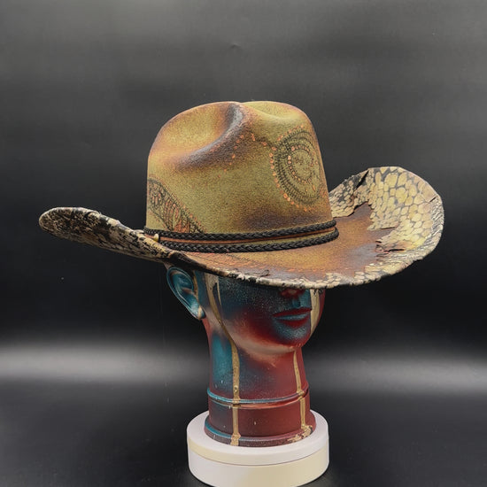 360-degree view of the Australia Snake - Green Wool Cowboy Hat, showcasing its design and details from all angles.