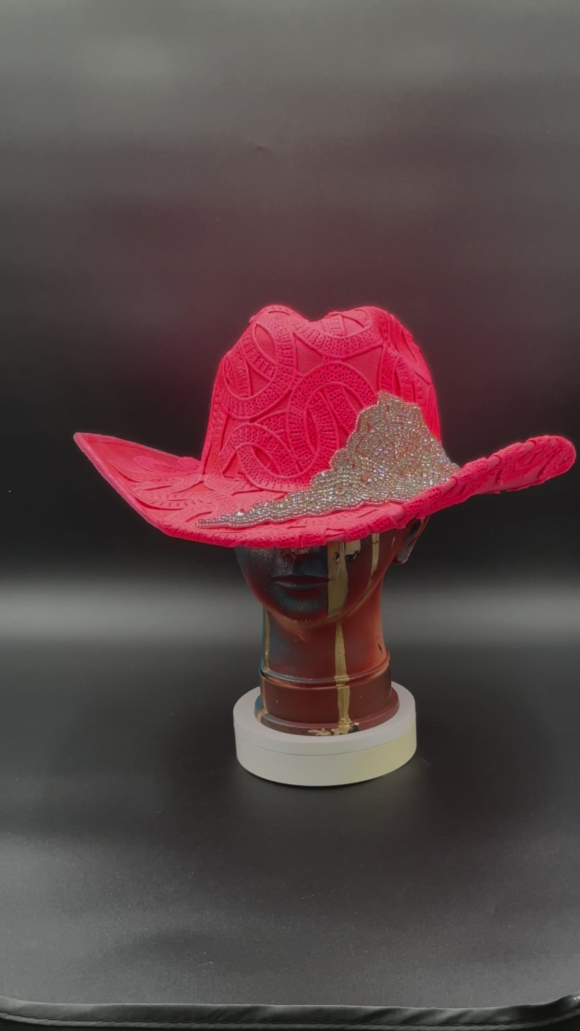 360-degree view of the Texas Blink Hot Pink Suede Cowboy Hat, showcasing its design and sparkle from all angles.